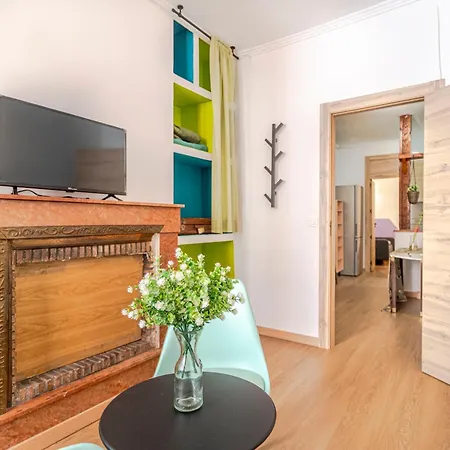- Corazon De A Minutos Del Centro Apartamento *